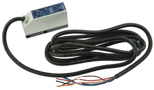 Telemecanique XUK1ARCNL2-SM-01 Reflektörlü Fotoelektrik Sensör
