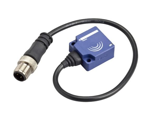 Telemecanique XS7E1A1CAL01M12 Endüktif Yaklaşım Sensörü (Yassı, Sn 10 mm, NPN, NO (normalde açık))